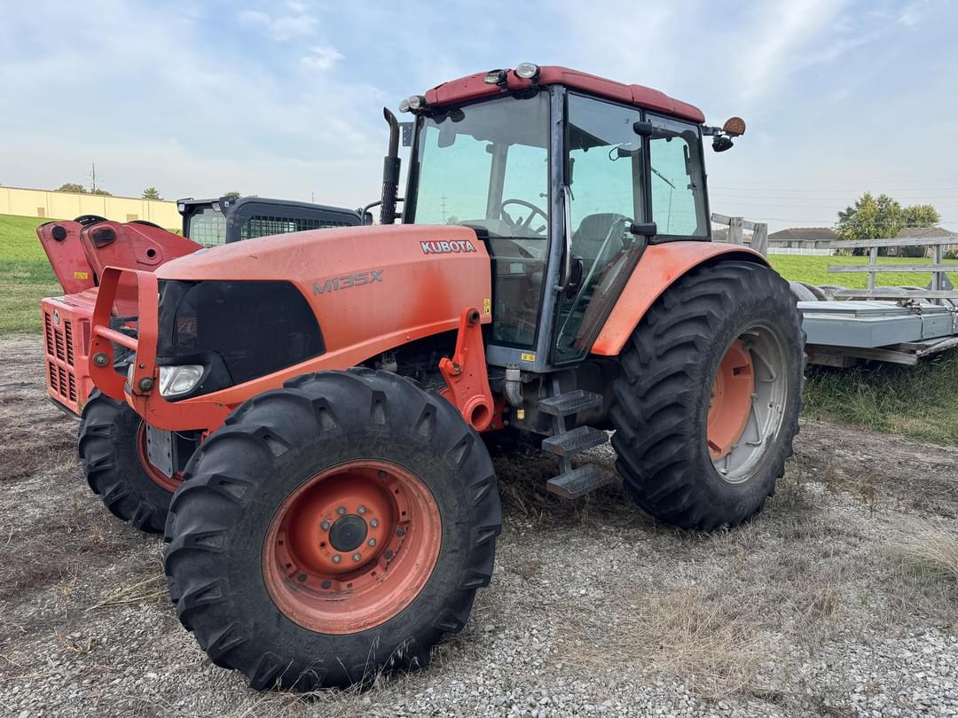 Image of Kubota M135X Primary image