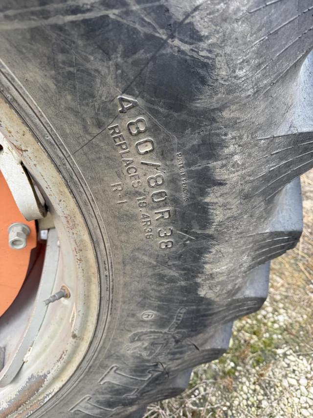 Image of Kubota M135X equipment image 4
