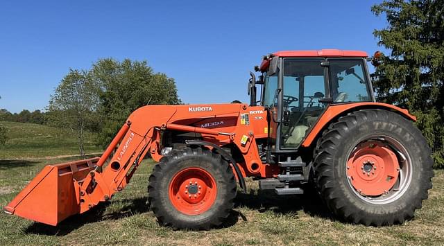 Image of Kubota M135X equipment image 1