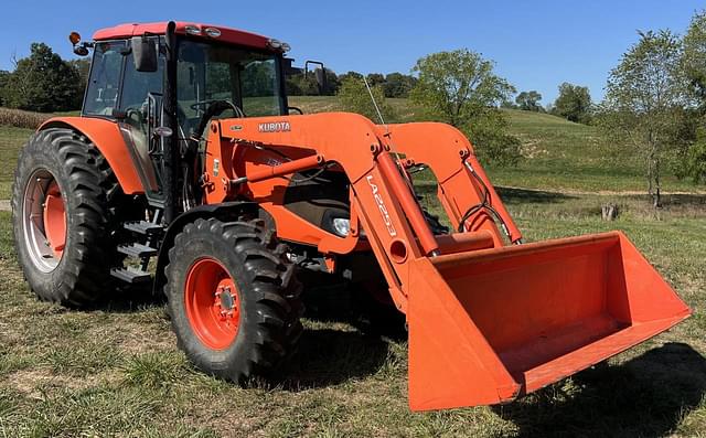 Image of Kubota M135X equipment image 2