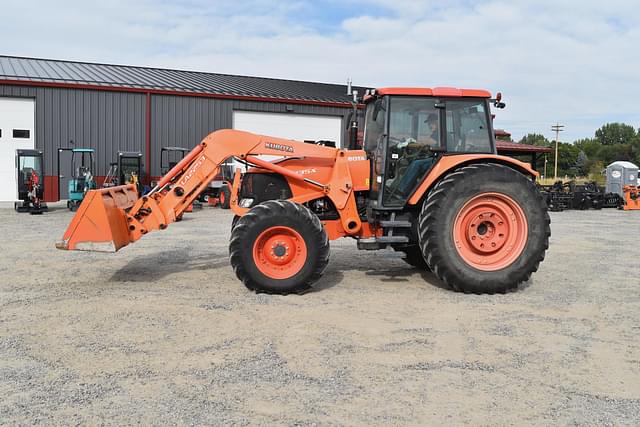 Image of Kubota M135X equipment image 2