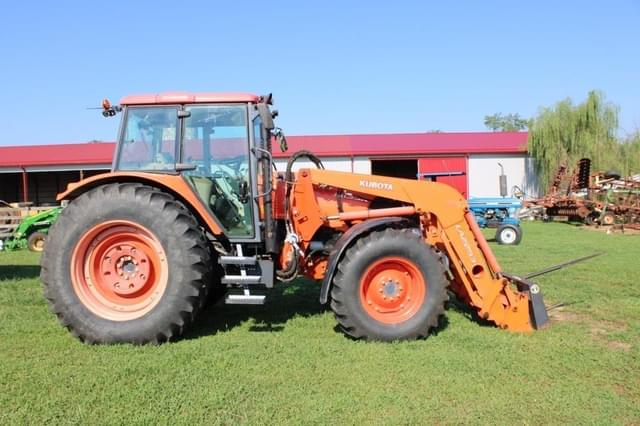 Image of Kubota M135X equipment image 2