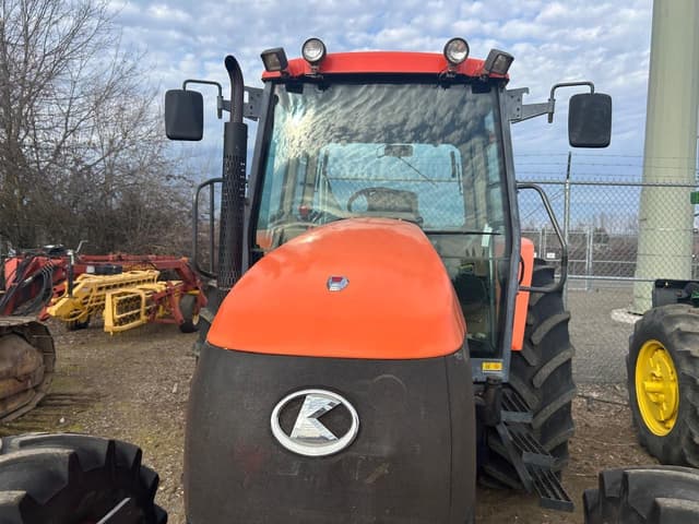 Image of Kubota M135X equipment image 2