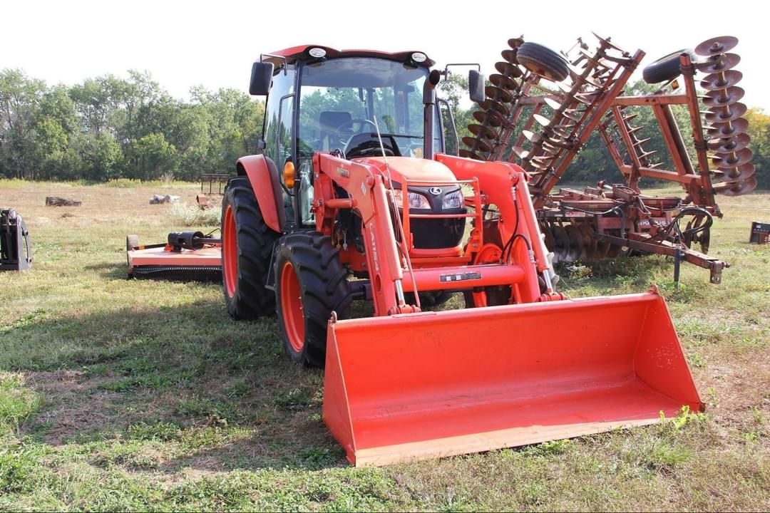Image of Kubota M4-071 Primary image