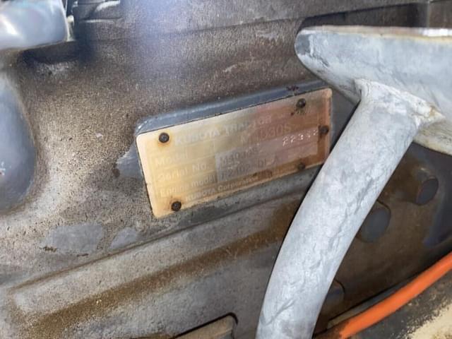 Image of Kubota M4030 equipment image 1