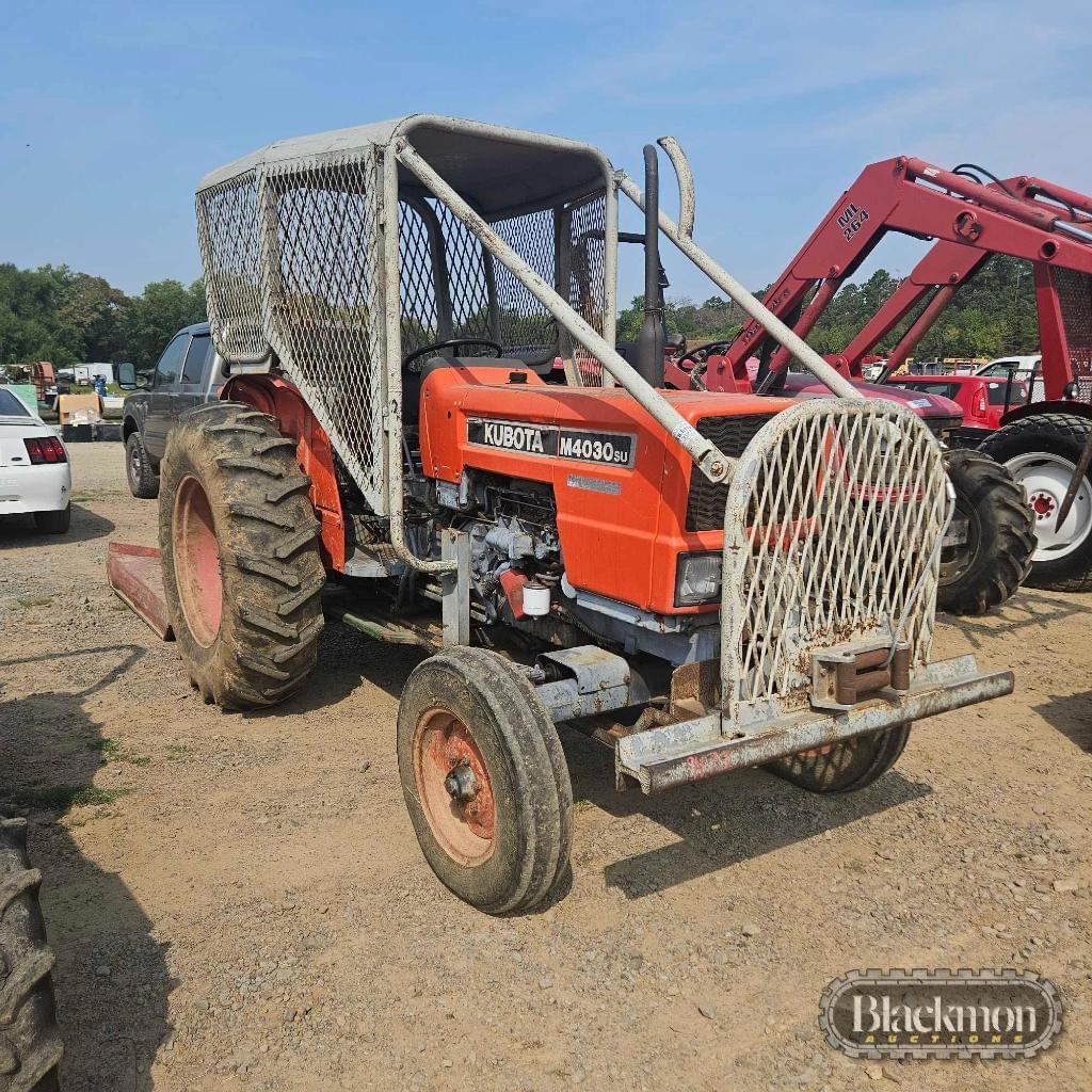 Image of Kubota M4030 Primary image