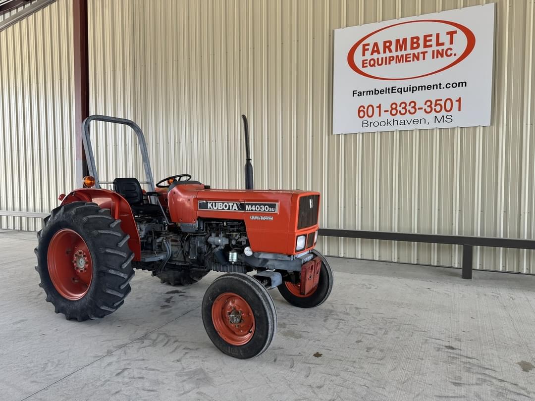 Image of Kubota M4030SU Image 1