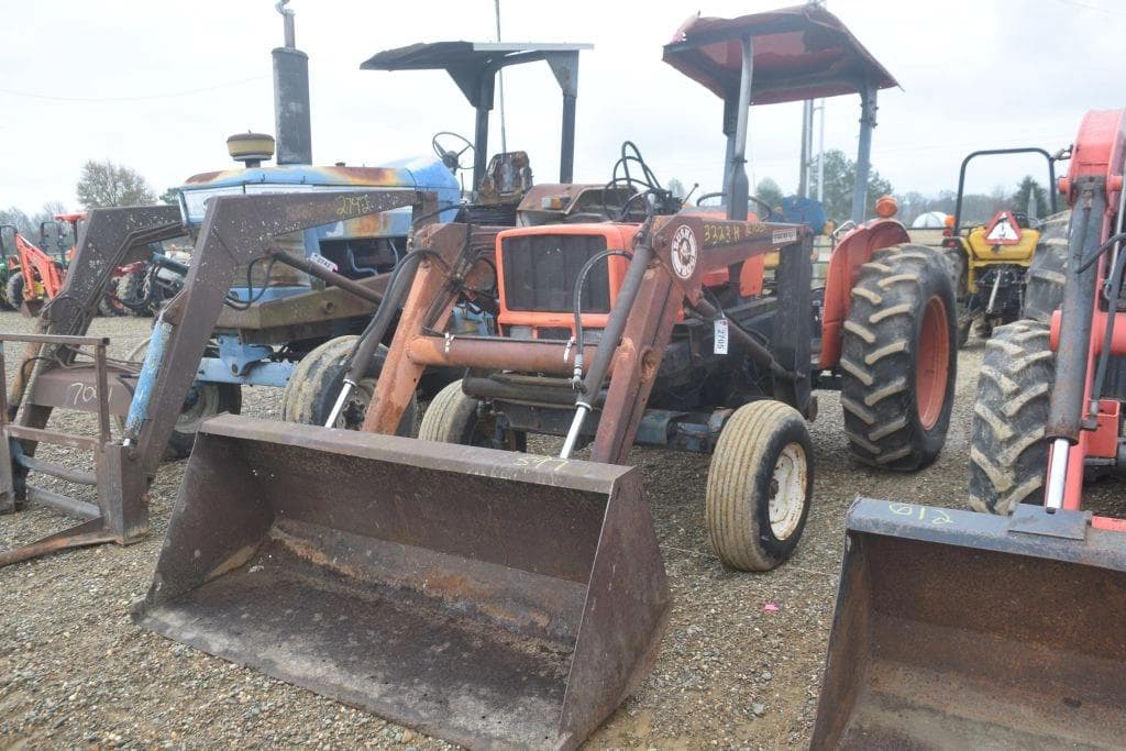 Image of Kubota M4030SU Primary image