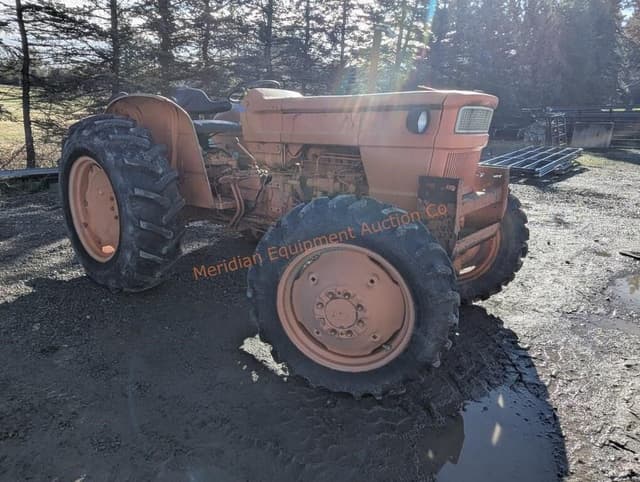 Image of Kubota M4500 equipment image 1