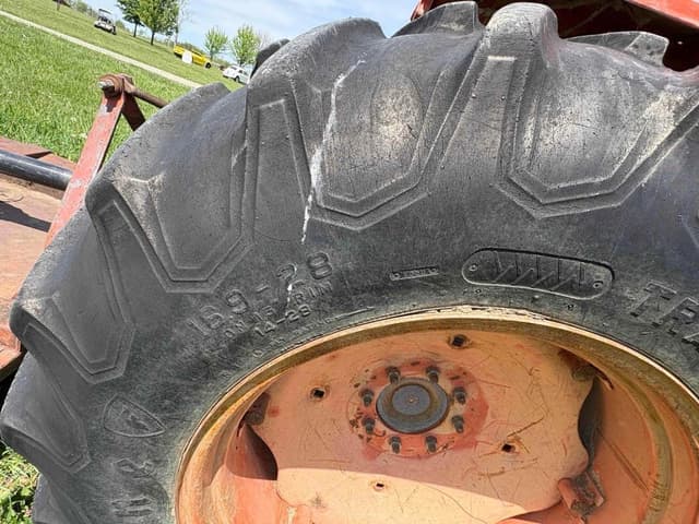 Image of Kubota M4700 equipment image 4