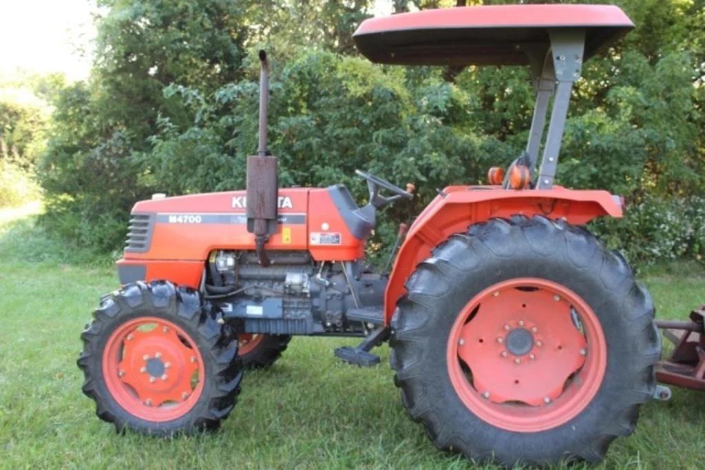 Image of Kubota M4700 Primary image