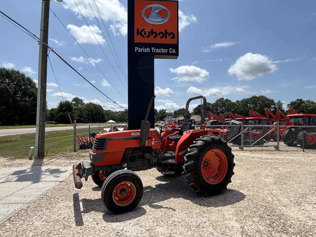Image of Kubota M4700 Image 0