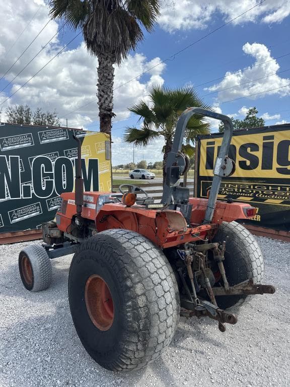 Image of Kubota M4900 equipment image 1