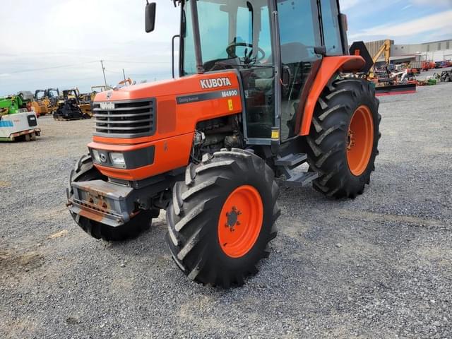 Image of Kubota M4900 equipment image 2