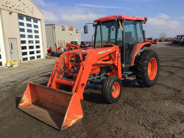 Image of Kubota M4900 equipment image 1