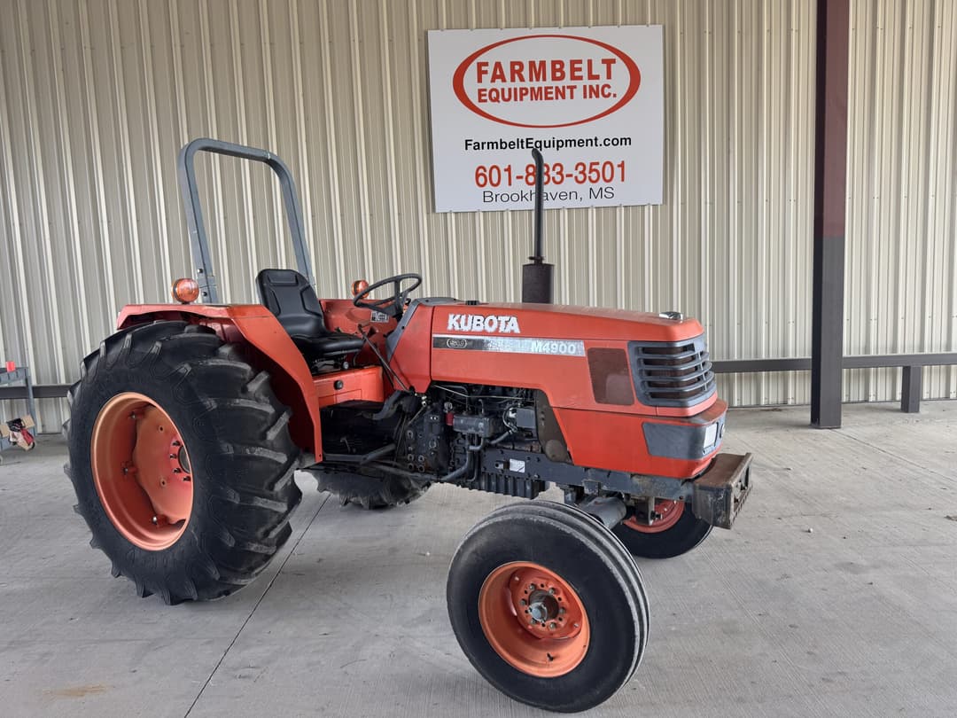 Image of Kubota M4900SU Image 1