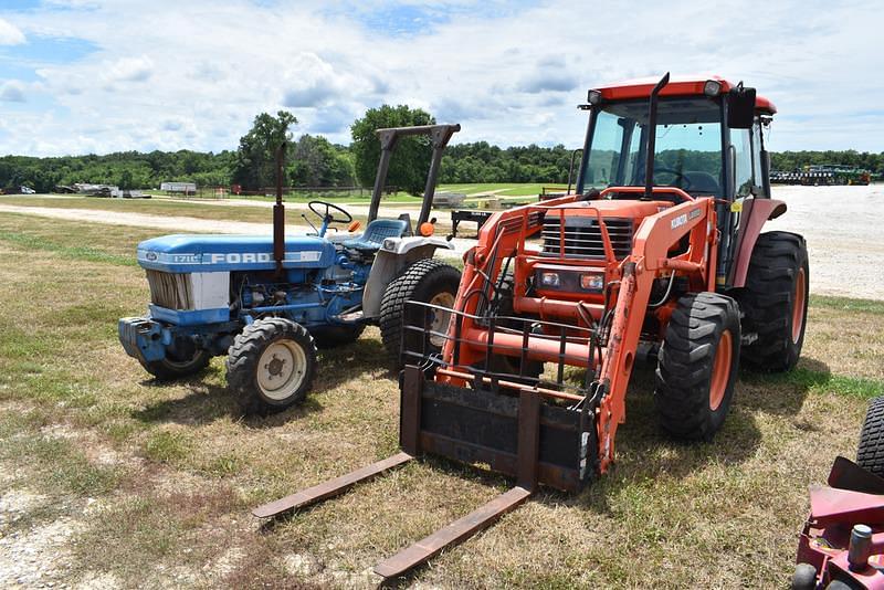 Image of Kubota M4900 Primary image