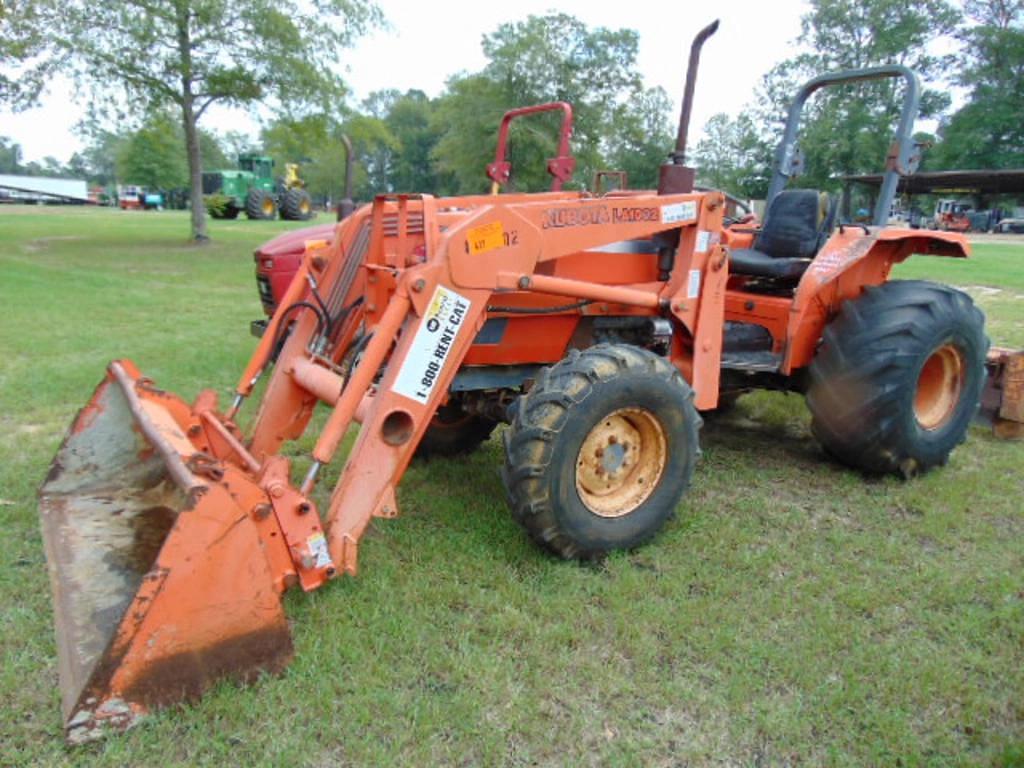 Image of Kubota M4900 Primary image