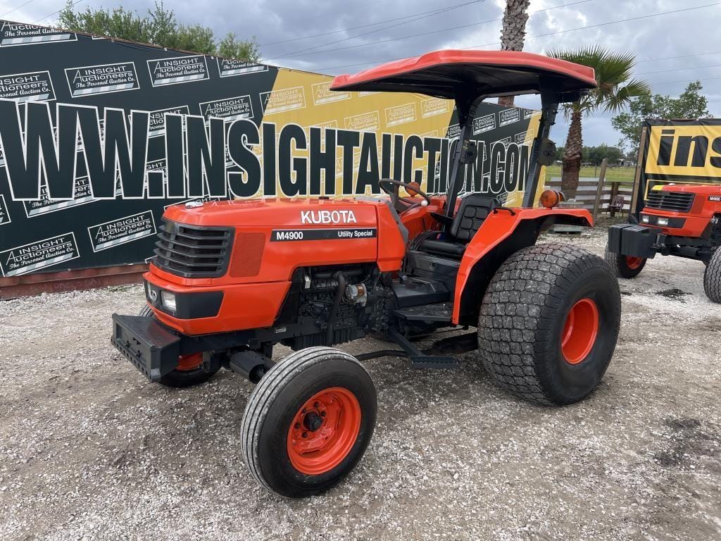 Kubota M4900SU Equipment Image0