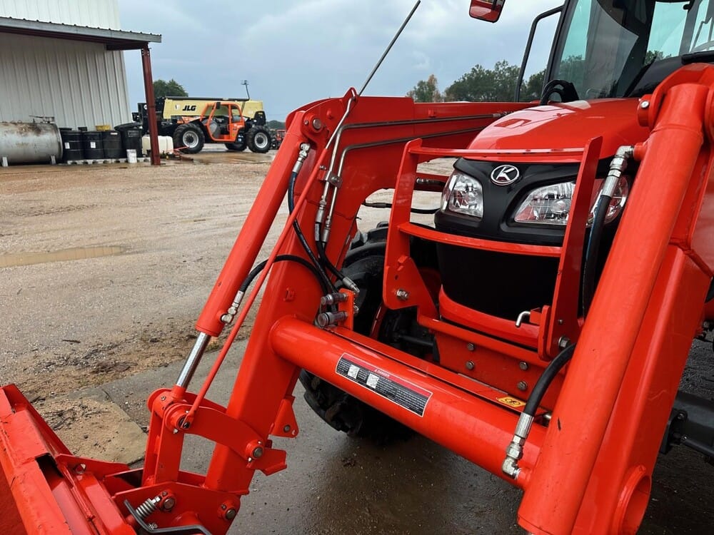 Main image Kubota M4D-071