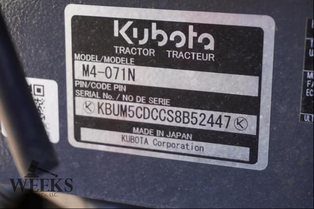 Image of Kubota M4N-071 equipment image 4