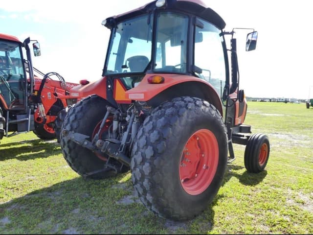 Image of Kubota M5-091 equipment image 2