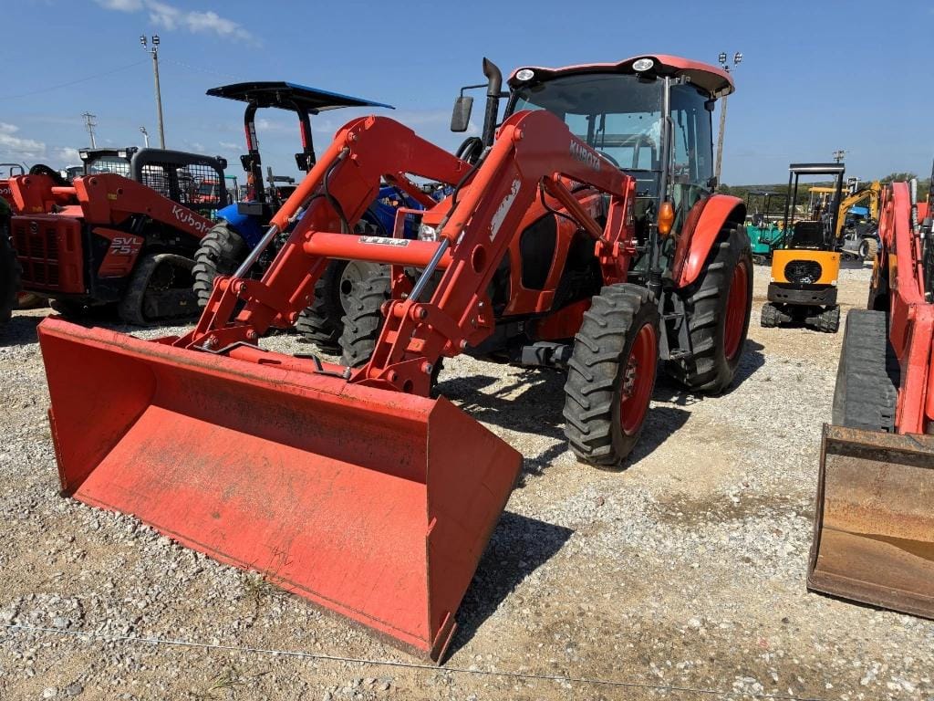 Kubota M5-091 Equipment Image0