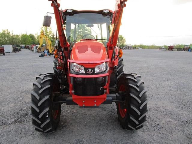 Image of Kubota M5-091 equipment image 2