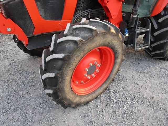 Image of Kubota M5-091 equipment image 4