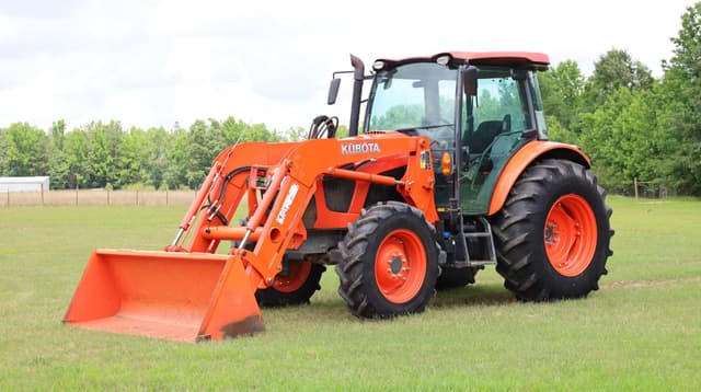 Image of Kubota M5-111 equipment image 3
