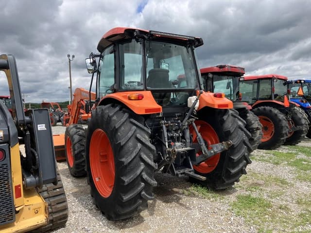 Image of Kubota M5-111 equipment image 3