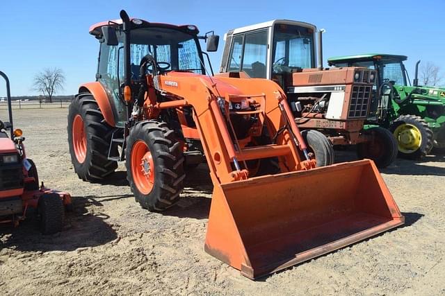 Image of Kubota M5-111 equipment image 3