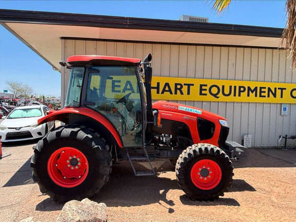 Image of Kubota M5-111 equipment image 1