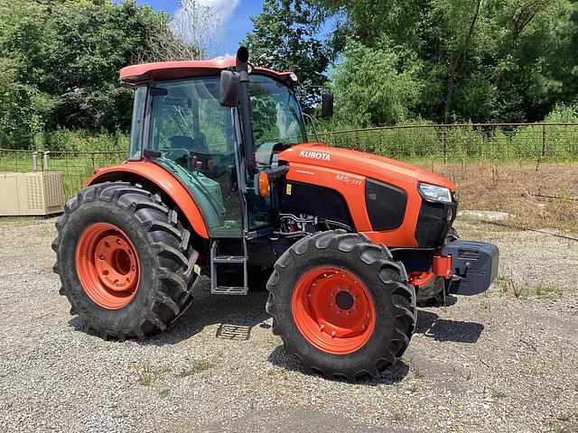 Image of Kubota M5-111 equipment image 1
