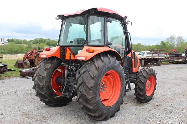 Image of Kubota M5-111 equipment image 3