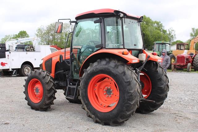 Image of Kubota M5-111 equipment image 1