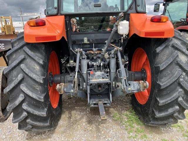 Image of Kubota M5-111 equipment image 4