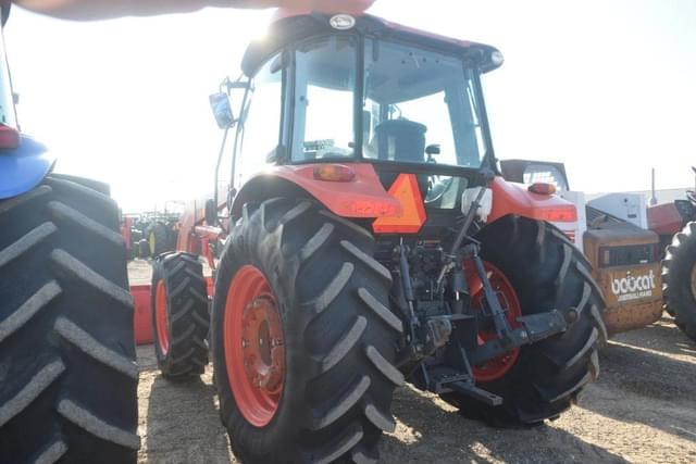Image of Kubota M5-111 equipment image 1