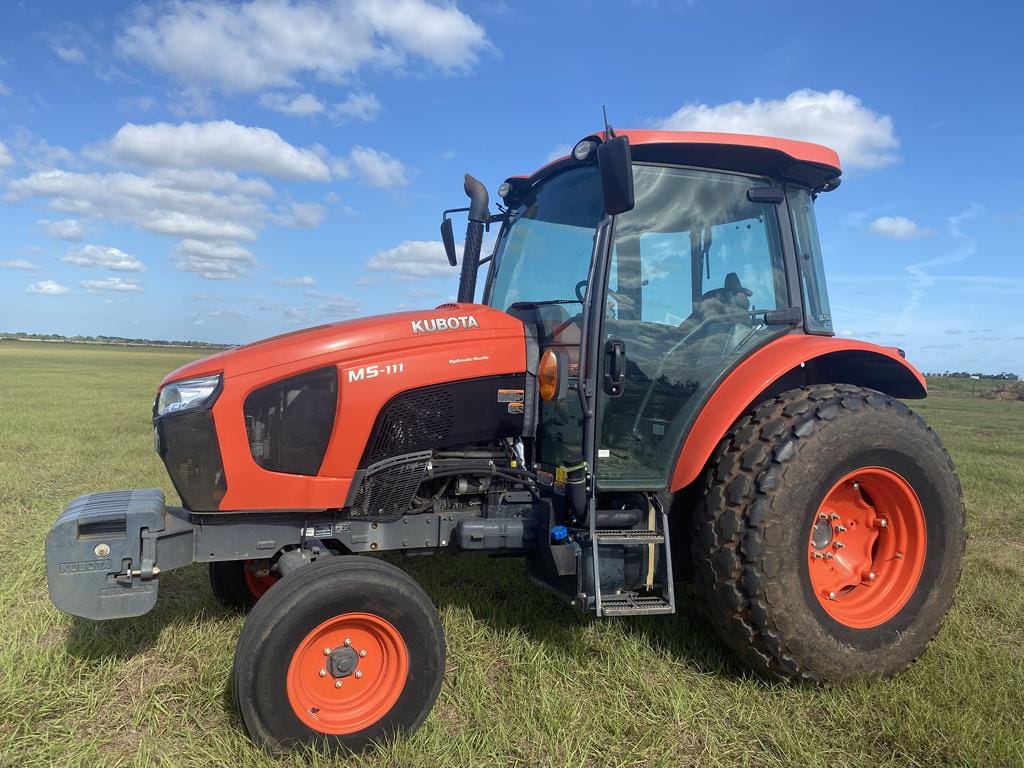 Main image Kubota M5-111