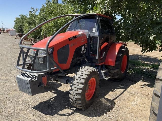 Image of Kubota M5-111 equipment image 3