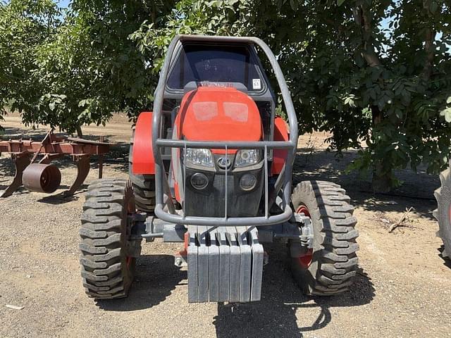 Image of Kubota M5-111 equipment image 2