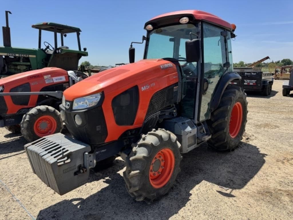 Image of Kubota M5-111 Primary image