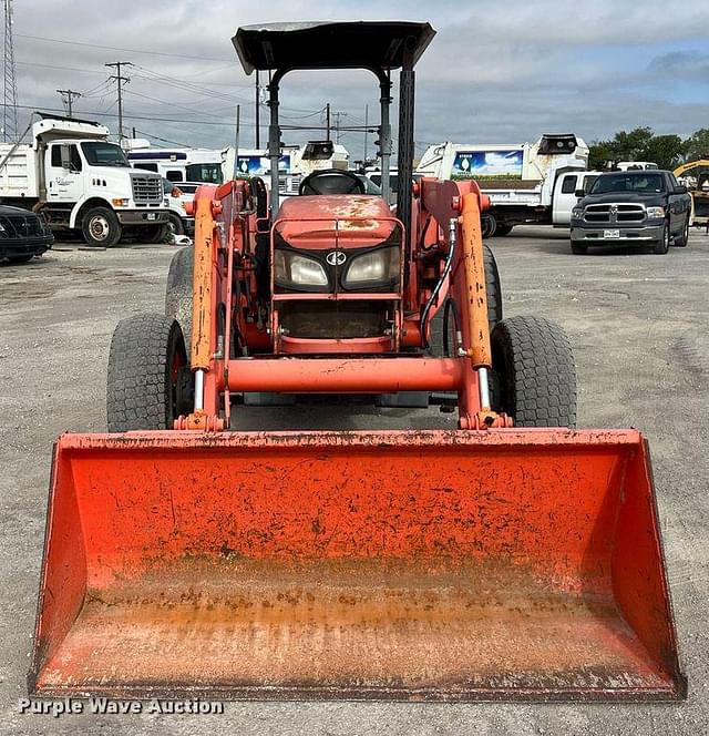 Image of Kubota M5040D equipment image 1