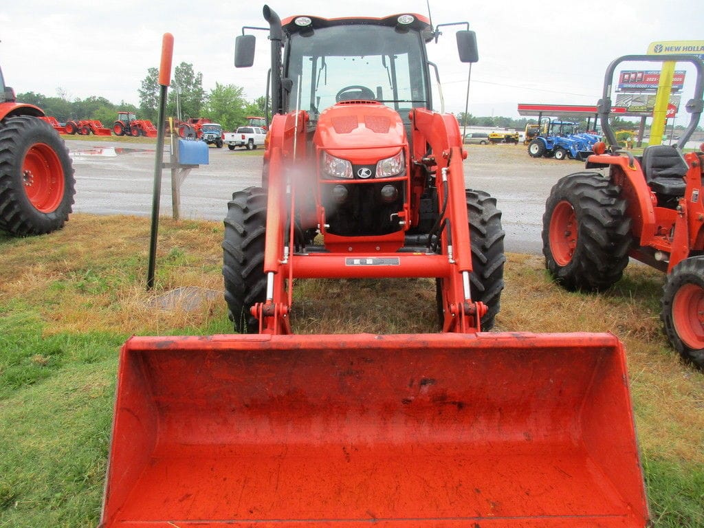 2019 Kubota M5-111 Equipment Image0