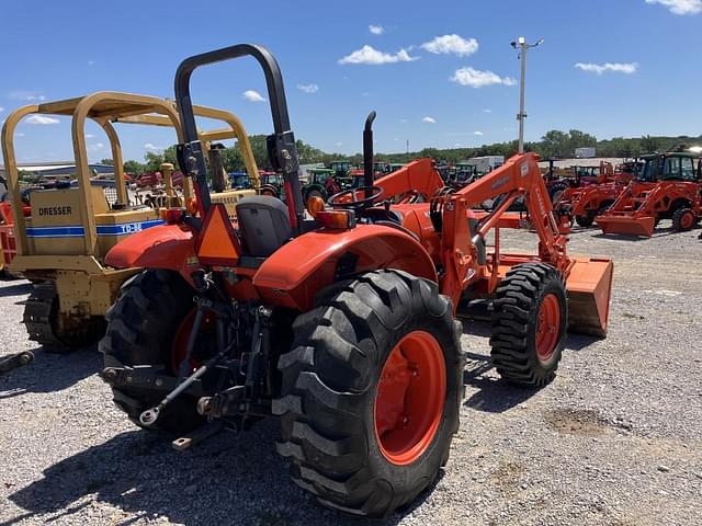 Image of Kubota M5140 equipment image 2