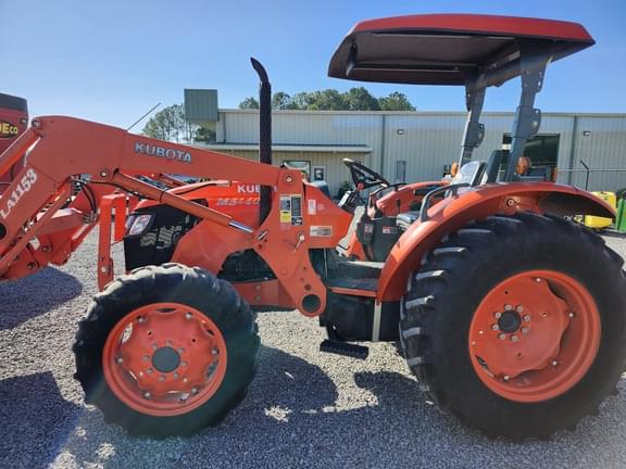 Image of Kubota M5140D equipment image 4