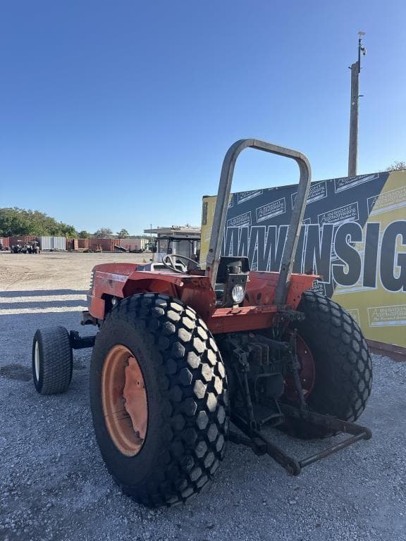 Image of Kubota M5400 equipment image 1