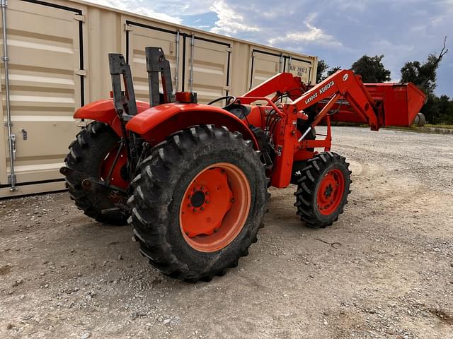 Image of Kubota M5640SU equipment image 2