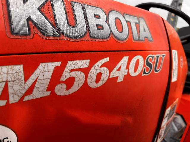 Image of Kubota M5640SU equipment image 4