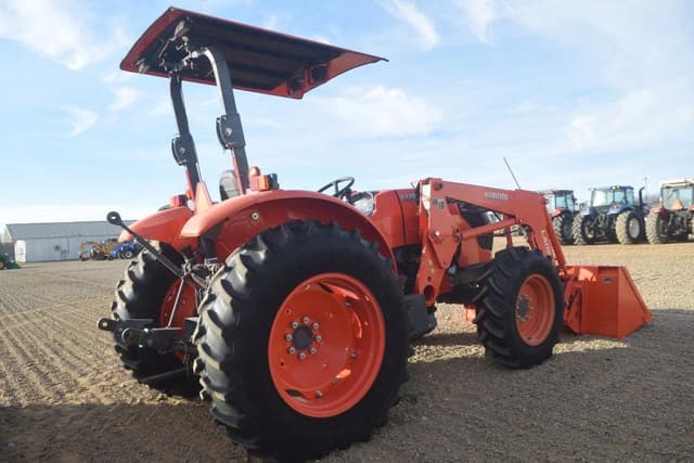 Image of Kubota M5660SU equipment image 2